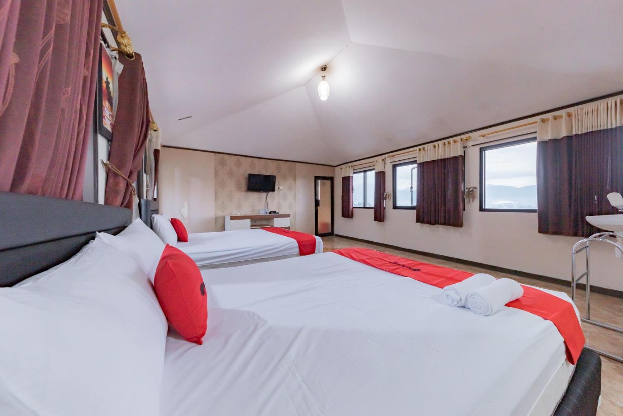 Hotel Reddoorz Near Cikole Lembang Exterior foto